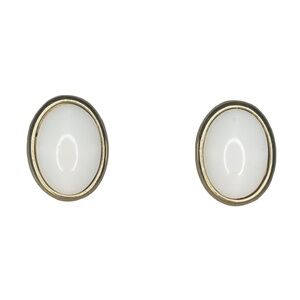Vintage TRIFARI White Oval Shaped Signed Earrings Stud Pierced Gold Toned